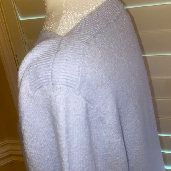 Loft Sweater - Picture 5 of 9